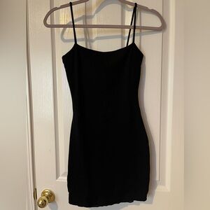 Lulu’s XS black mini dress